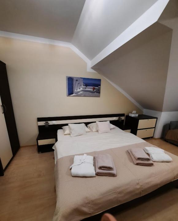 Apartman Sienna Bešeňová Eksteriør billede
